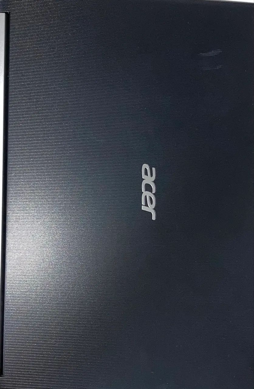 Vendo Notebook Acer Aspire 5 2018 Usado - Foto 4