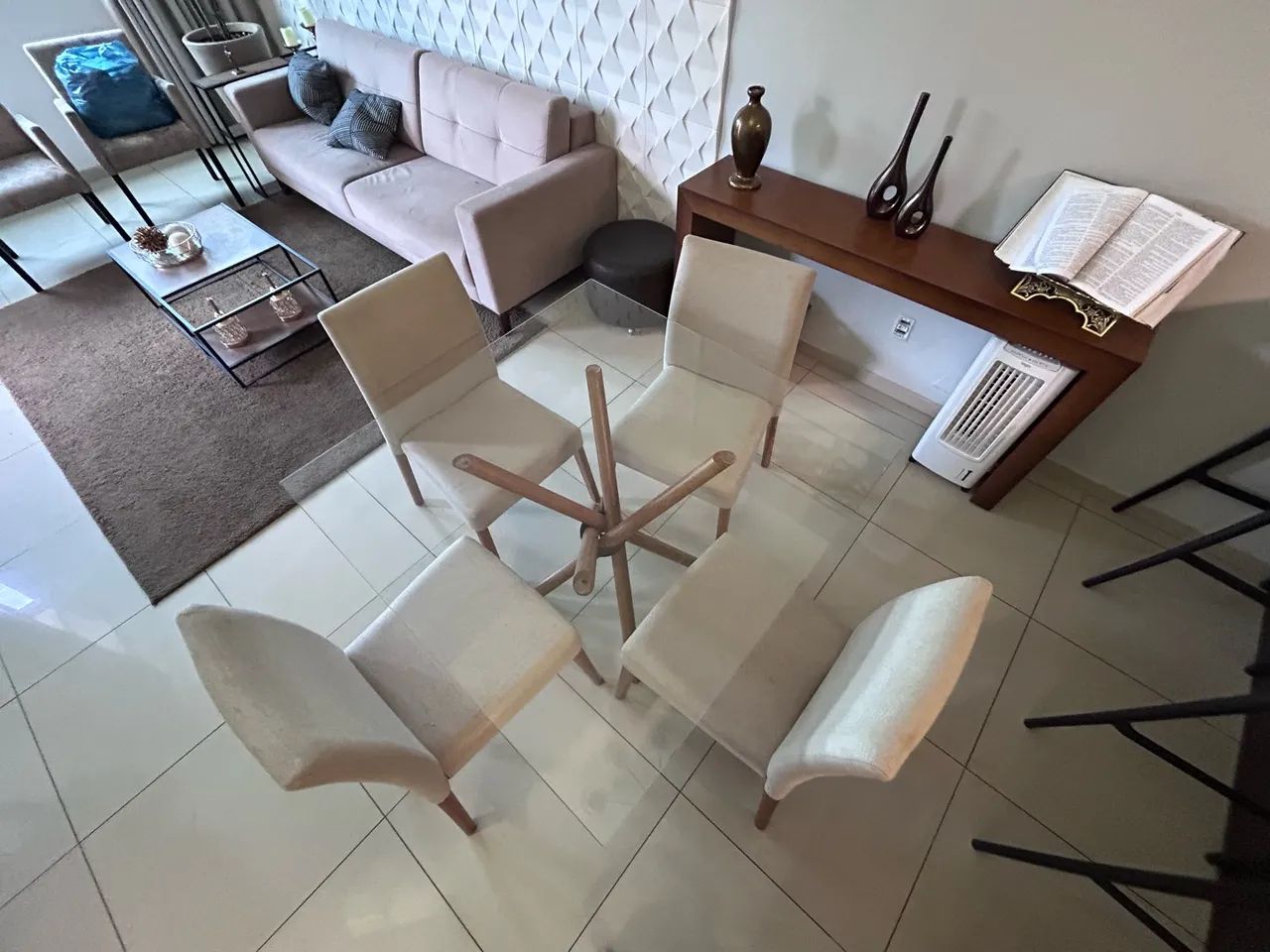 APROVEITE - Mesa de jantar com 4 cadeiras