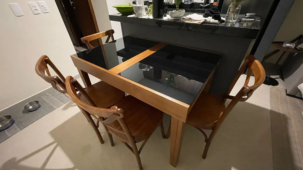 Mesa de jantar extensível - 4 lugares - Foto 4