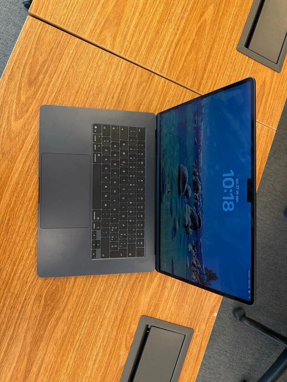MacBook Air M5 15,3 2026 - Foto 2