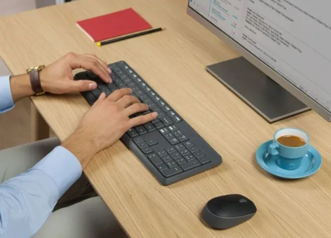 Teclado e mouse Logitech sem fio, novo, lacrado, com garantia! - Foto 4