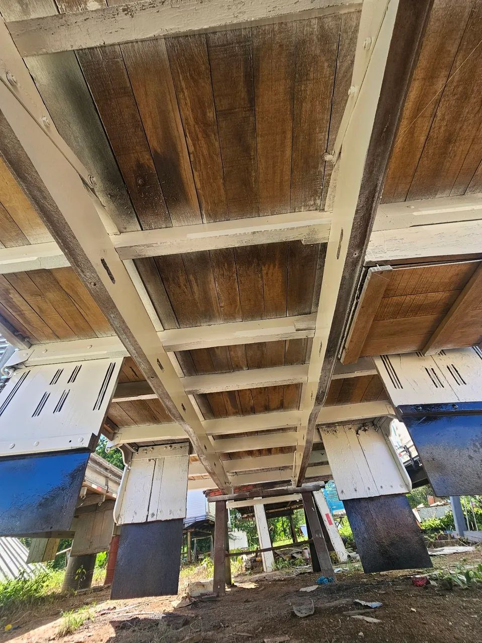 Carroceria 4,50m extra com borrachão  - Foto 5