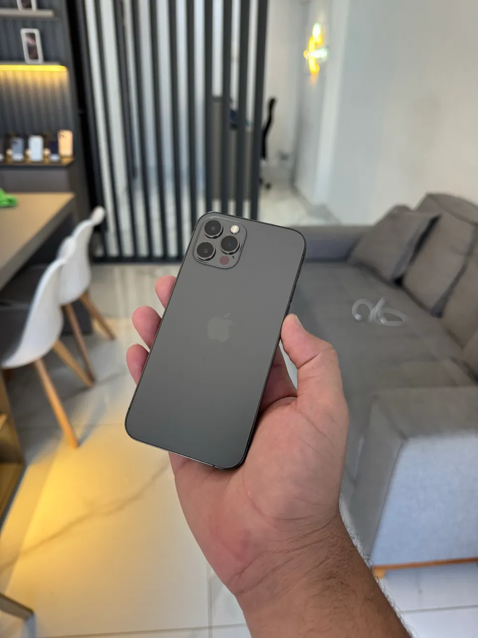 IPHONE 12 pro , 256 gigas grafite - Celulares e Smartphones