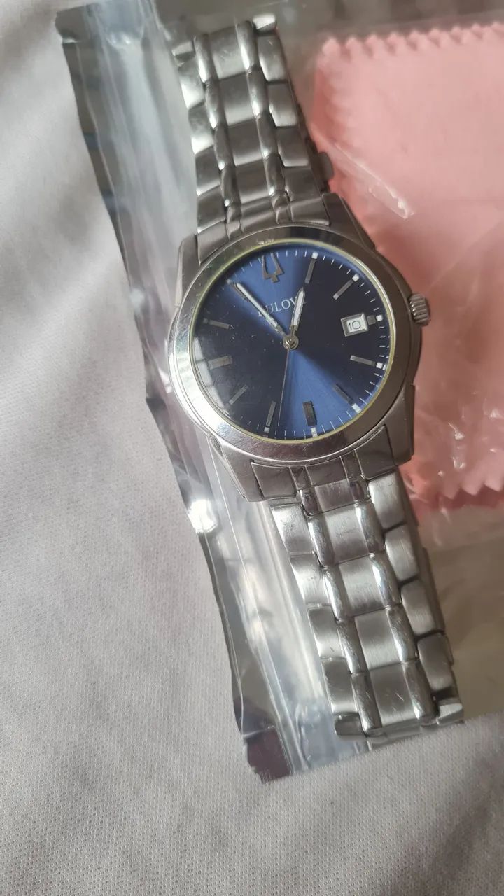 Relógio Bulova Quartz. Impecável  - Foto 4
