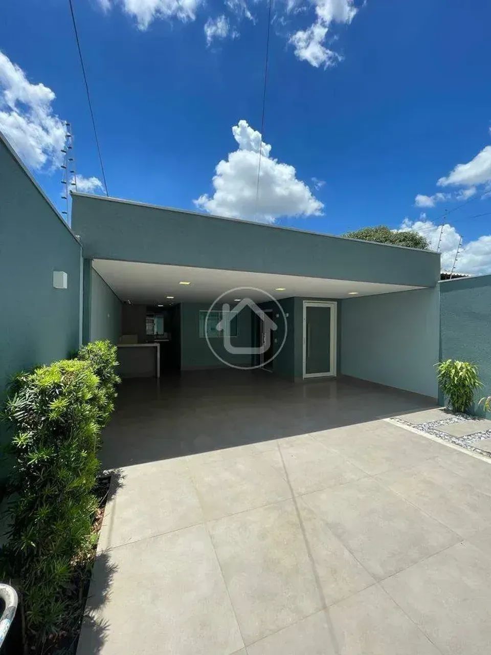 CASA TÉRRA COM 2 SUÍTES SENDO 1 SUÍTE MASTER - Foto 2