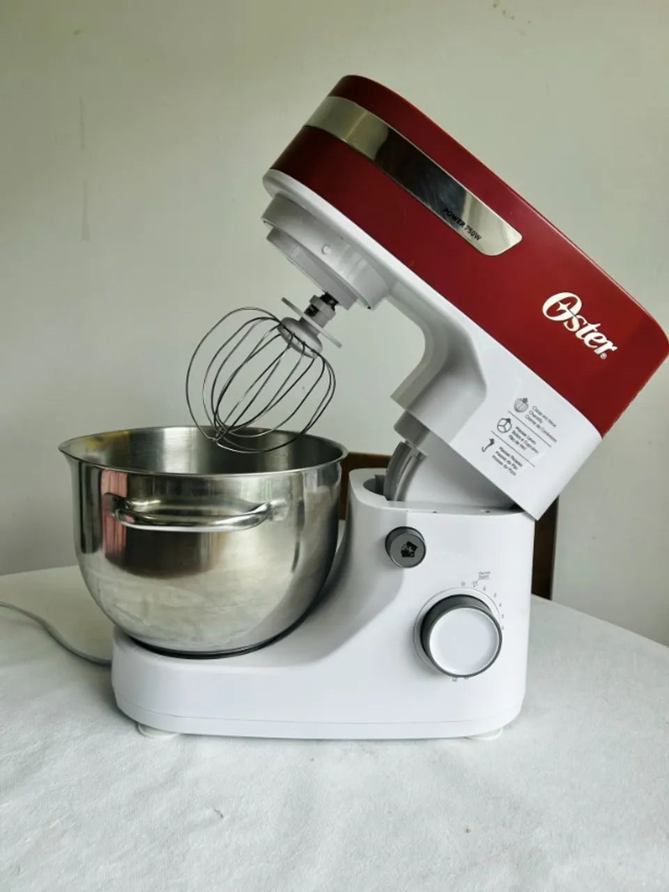 Batedeira Planetária Oster Bowl Inox 750W - 220v - Foto 5