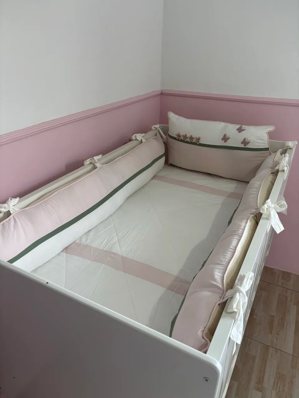 Kit de berço feminino 