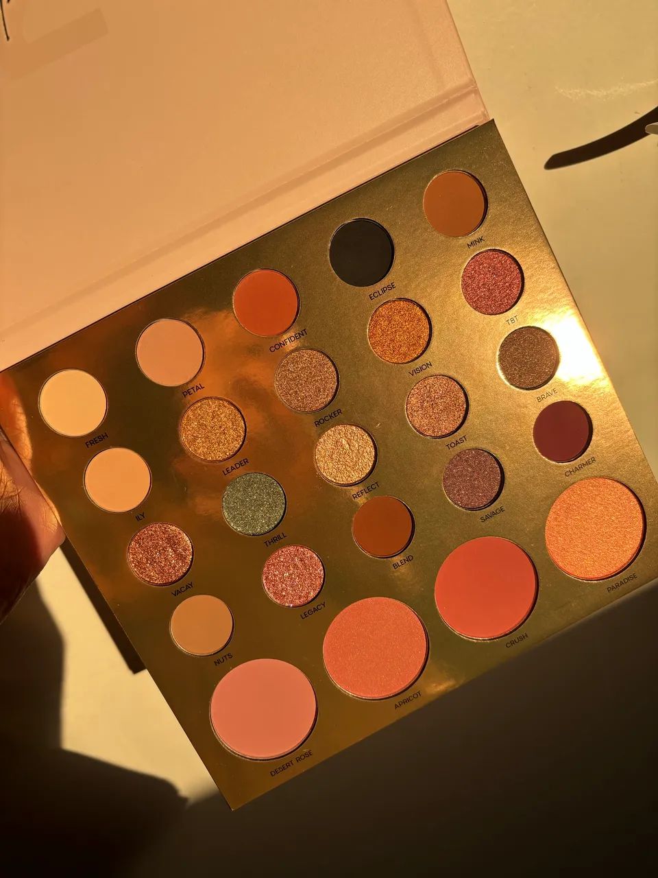 Paleta de sombras oceane 24 cores 