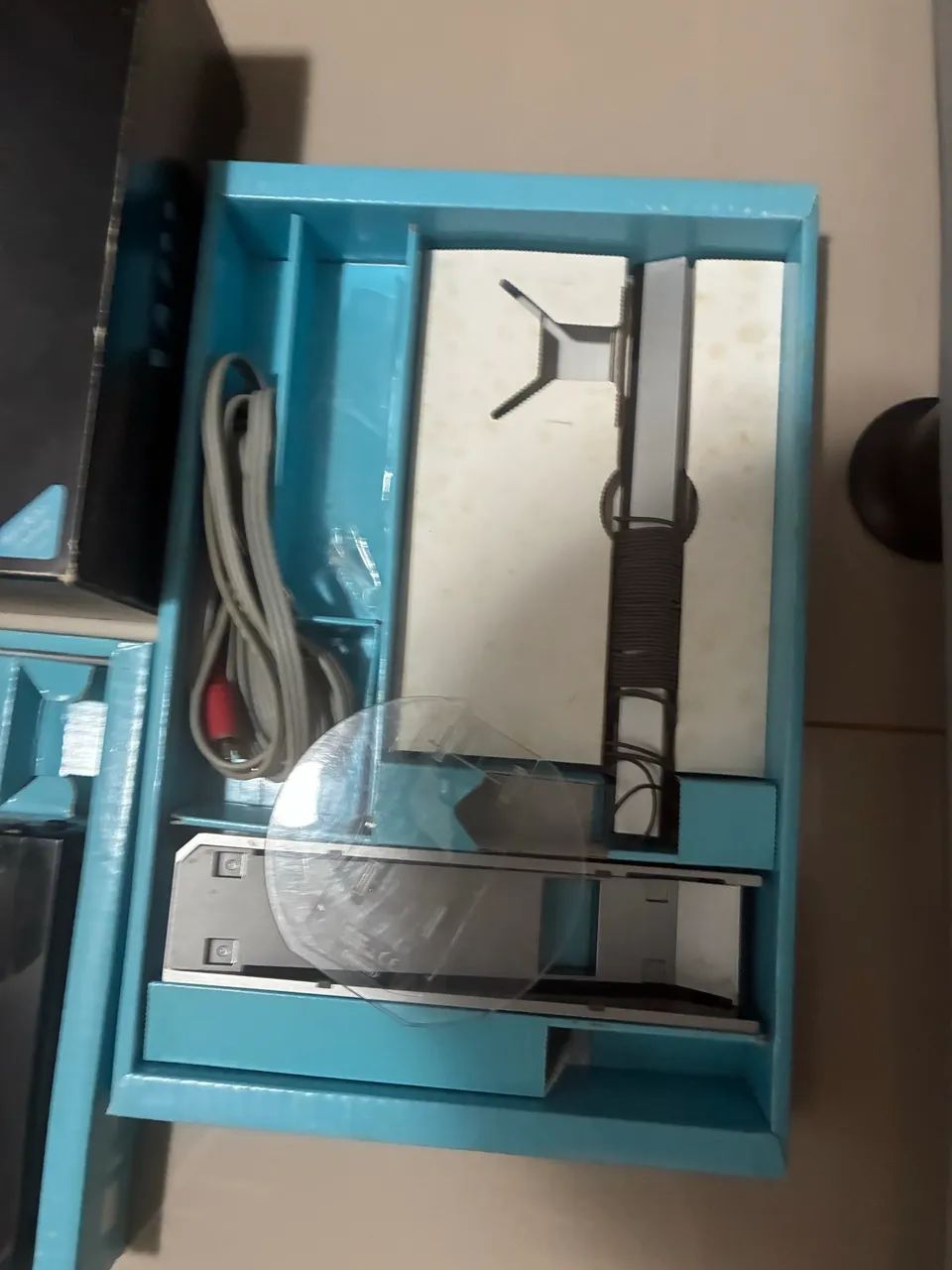 Nintendo Wii prefeito na caixa completo, berço, caixa original, base,sensor,fonte e contro - Foto 3