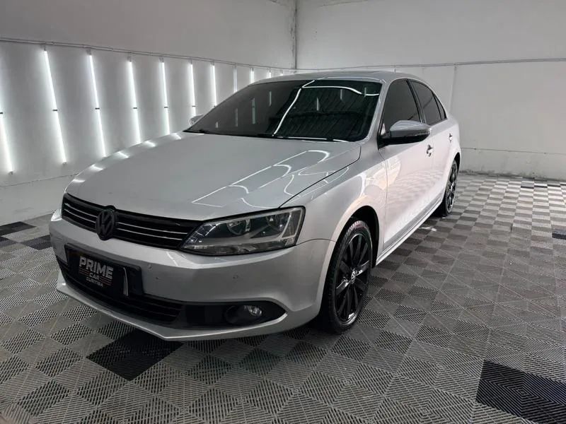 Volkswagen Jetta JETTA Comfortline 2.0 T.Flex 8V 4p Tipt. 2014