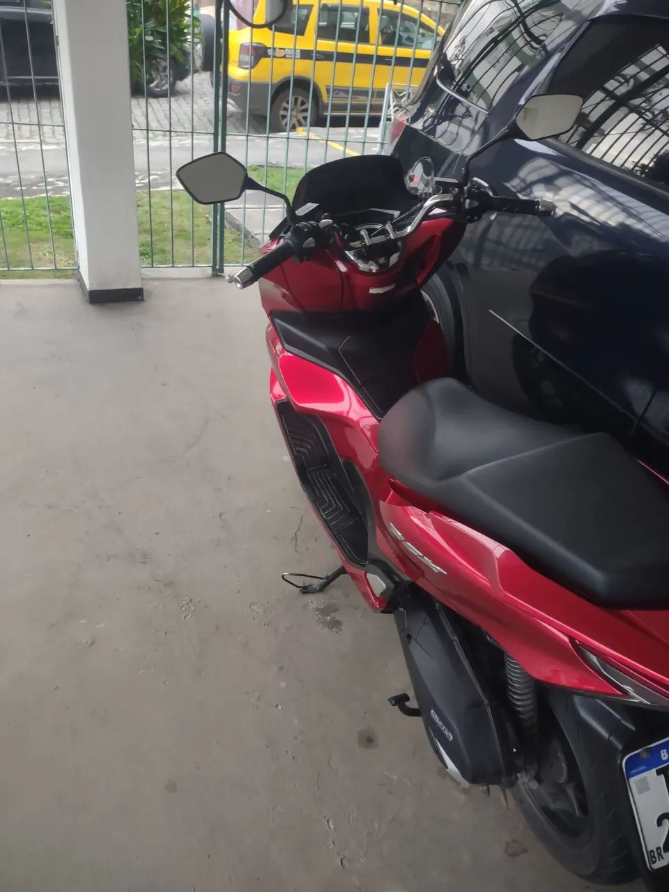 vendo PCX muito nova - Foto 3