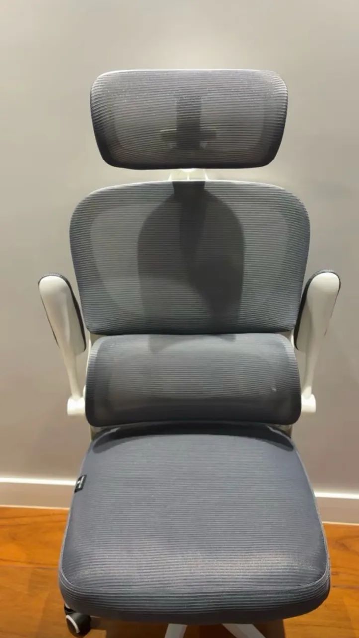 CADEIRA ERGONÔMICA NOVA - Foto 5