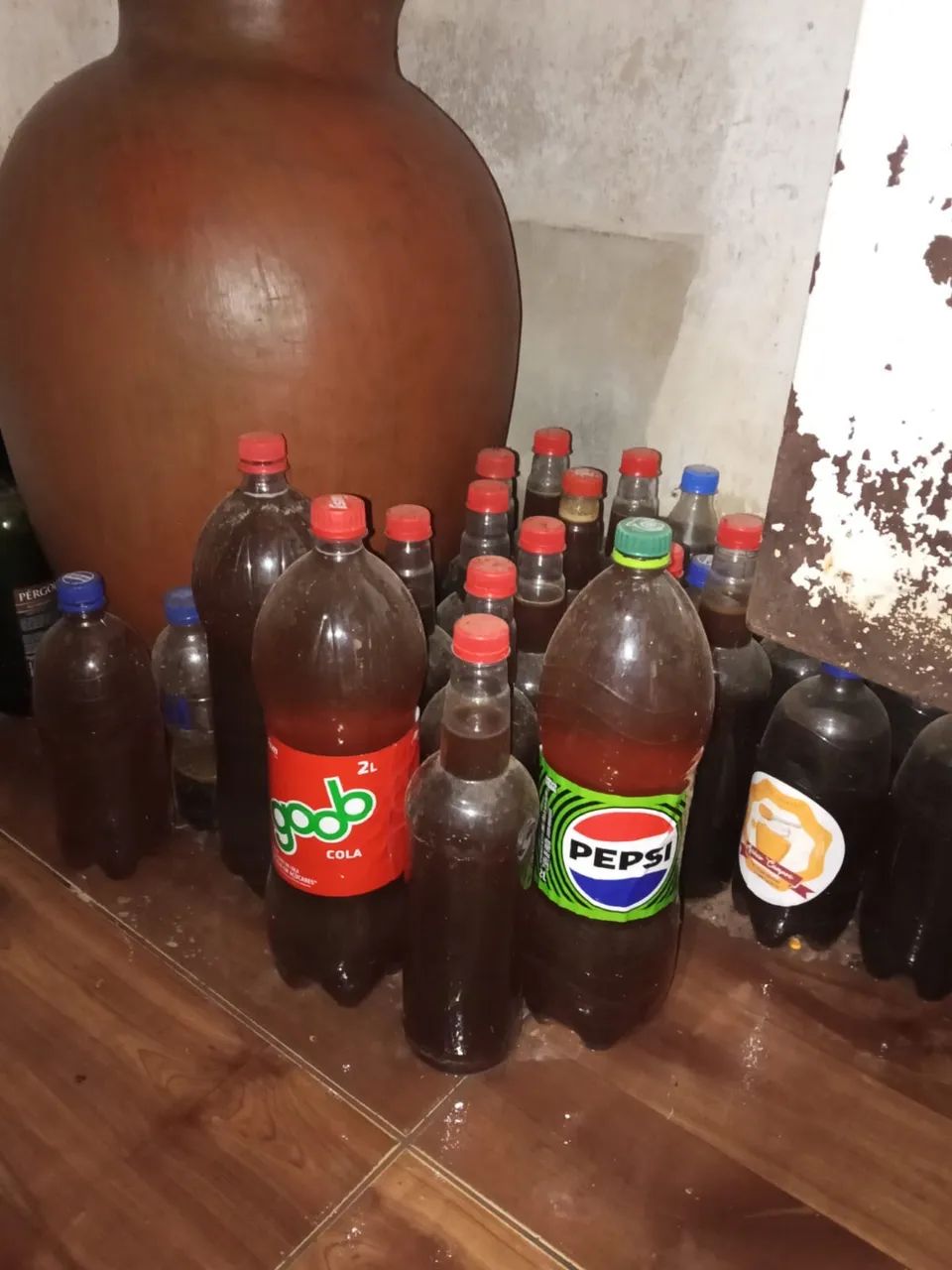 Mel verdadeiro, 70, reais 1Litro ... Direto de Santanópolis  - Foto 2