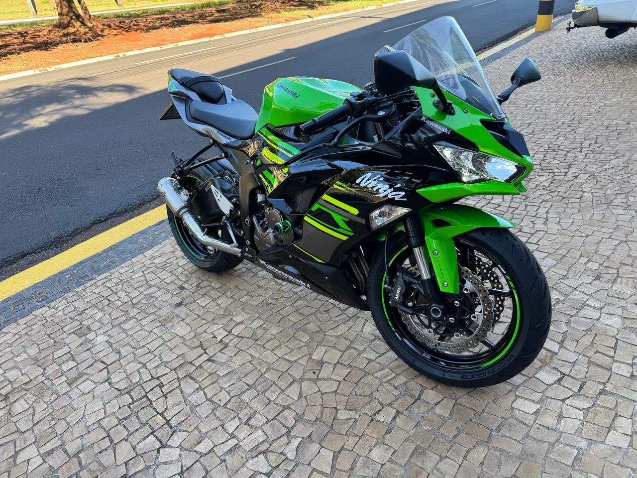 Kawasaki Zx-6r 636cc 2020 - 1517944786 | OLX