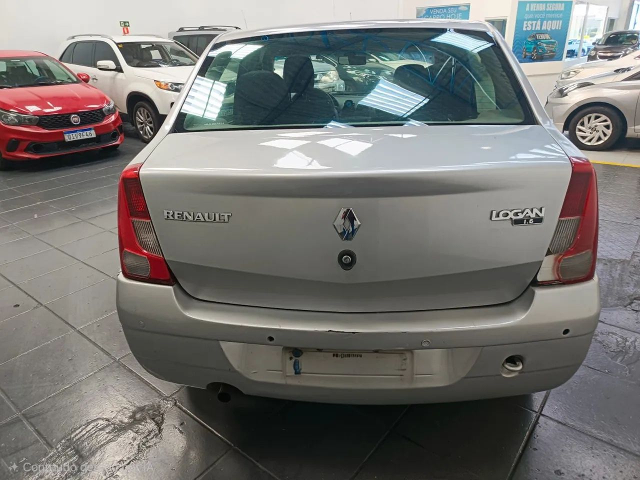 Renault Logan Expression Hi-flex 1.6 8V 4P 2009 - Foto 2