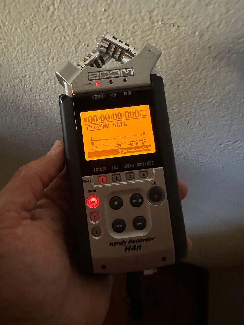 Gravador Zoom H4n - Funcionando perfeitamente + acessórios - Foto 5