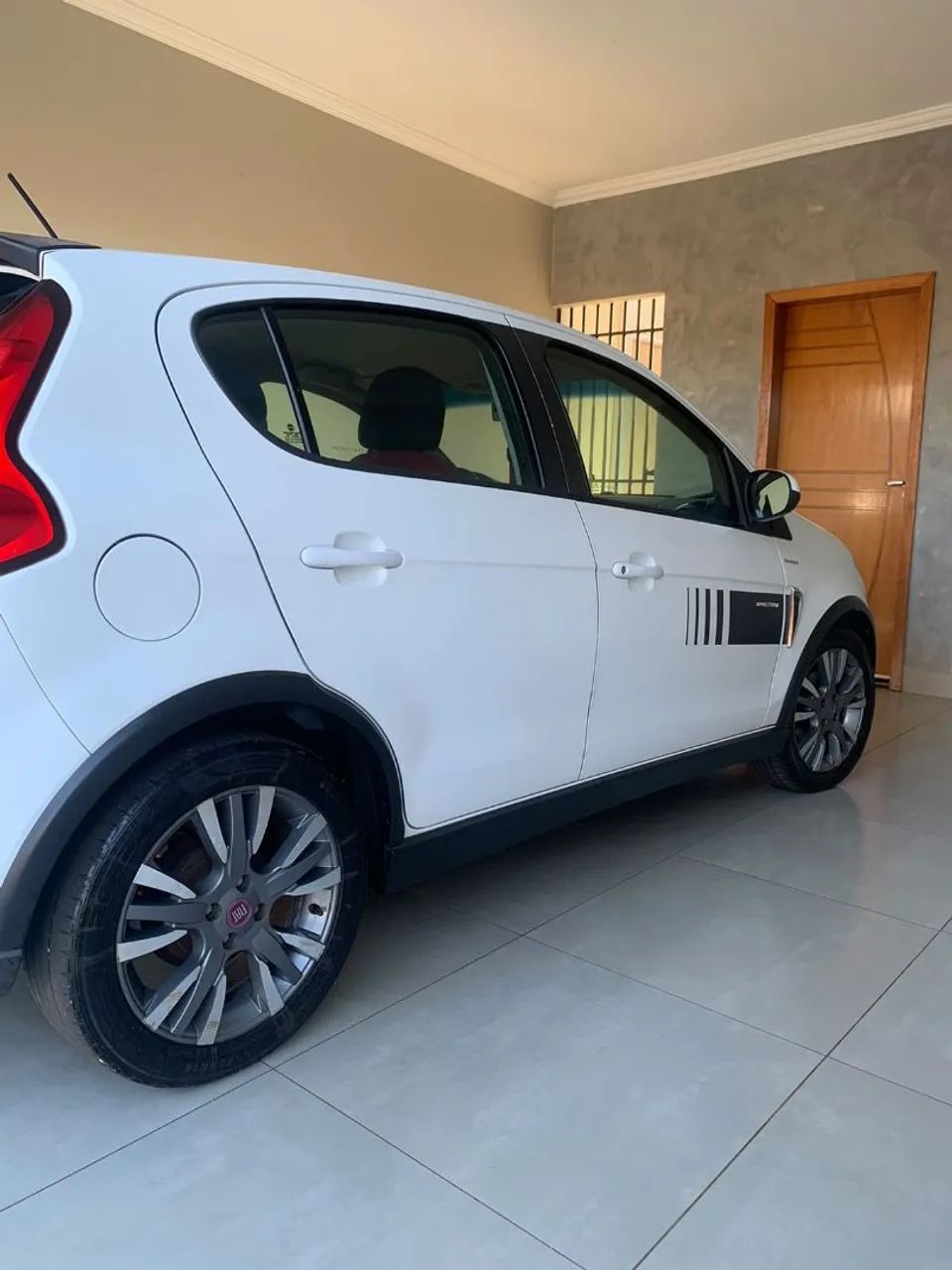 Fiat Palio Sporting Dualogic 1.6 Flex 16V 5P 2013 - Foto 4