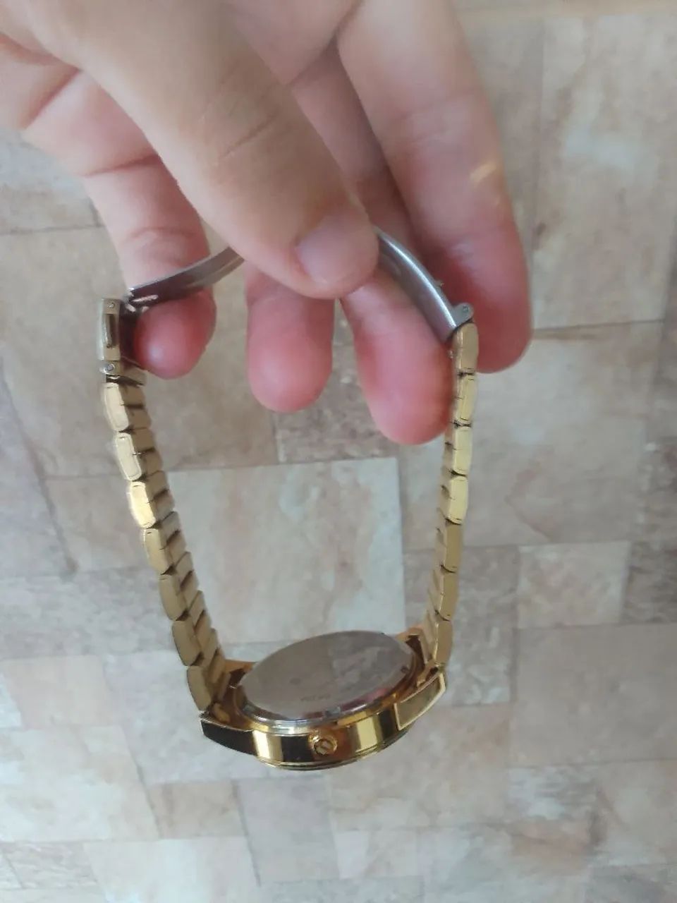 - Relógio.  - Foto 4