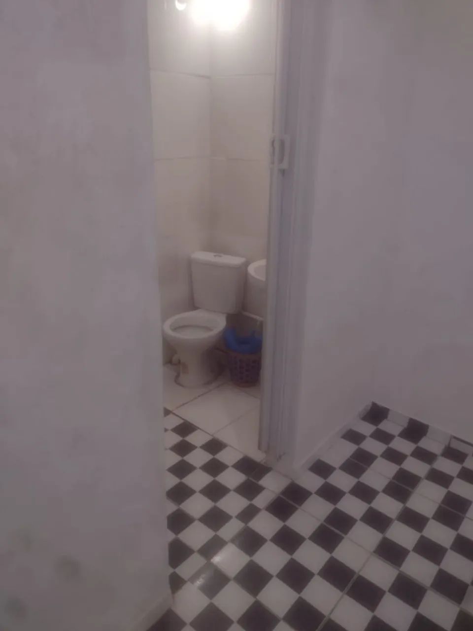 Aluga se casa  RS 650 . 3 cômodos  - Foto 2