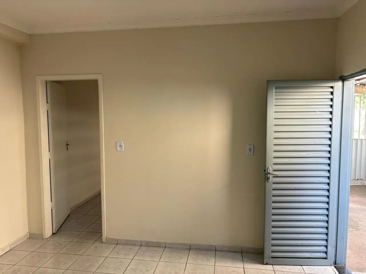 Barracão no setor Cachoeira Dourado de 80 m², todo reformado, com 2 quartos, cozinha ameri - Foto 4