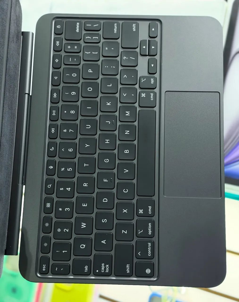 Magic Keyboard original Apple ( para ipad pro m4 e m5 de 11 polegadas ) seminovo - Foto 4