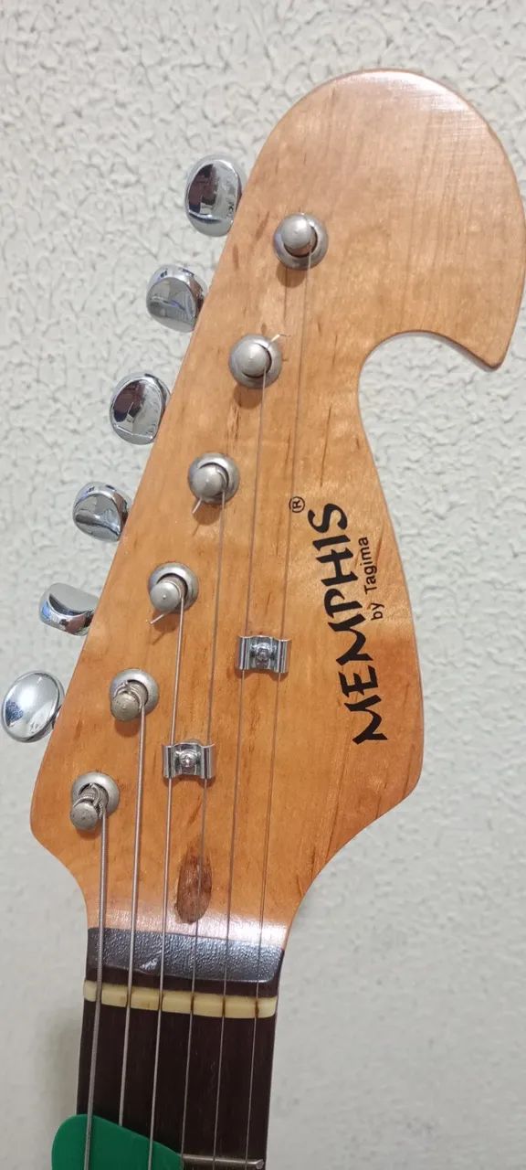 Guitarra Memphis by Tagima