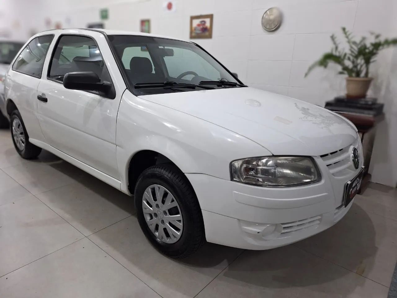 Volkswagen Gol Gol (novo) 1.0 Mi Total Flex 8V 2p 2014