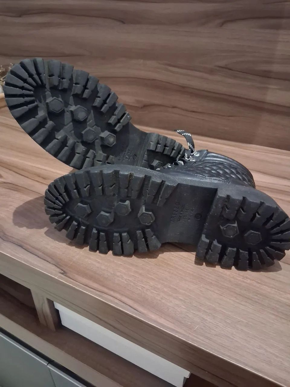 Bota coturno Arezzo  - Foto 3