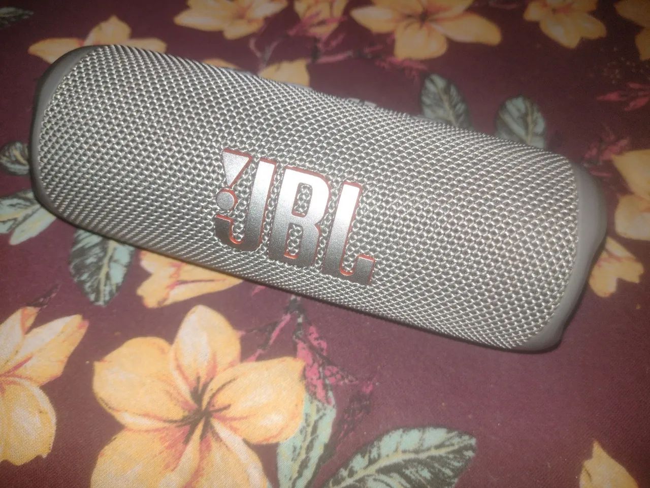 Caixa de som JBL Flip 6 original 