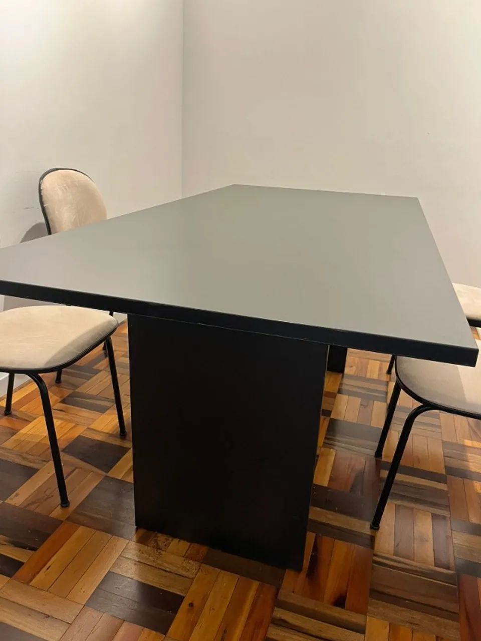 Mesa de reunião Tok & Stok