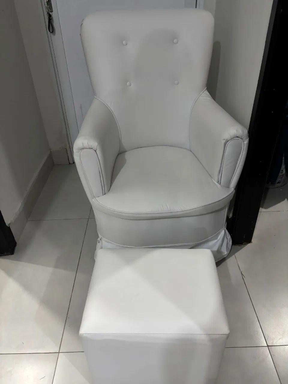 Poltrona e puf  - Foto 2