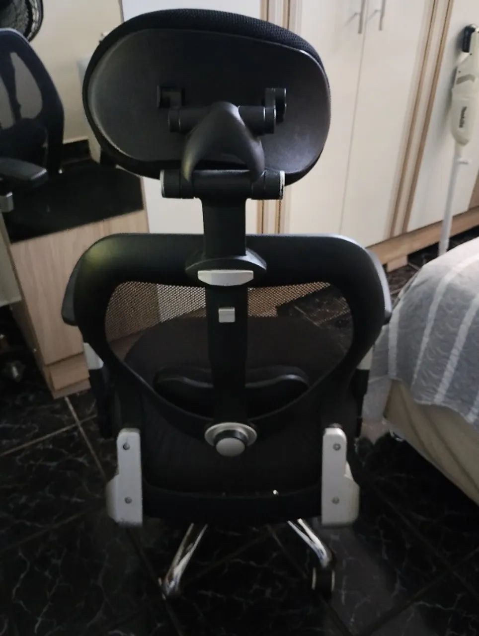 Cadeira Ergonômica Mesh com Apoio de Cabeça e Lombar - Foto 3