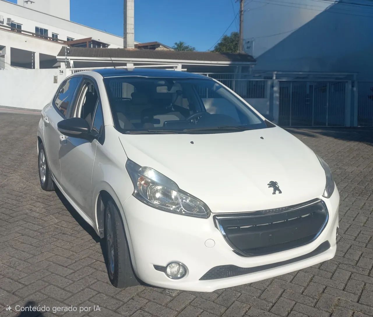 Peugeot 208 2015