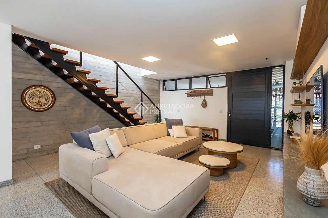 Sobrado Moderno e Conceitual no Água Verde - Design, Conforto e Exclusividade - Foto 4