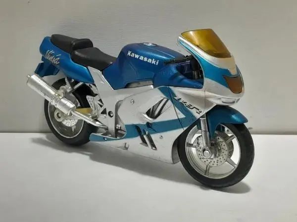 Miniatura Kawasaki Ninja Zx-9r 1/12 Azul - Brinquedos e Jogos