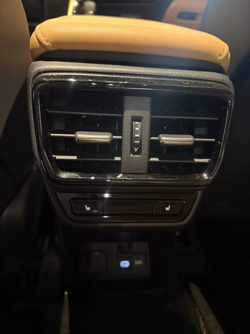 Lexus NX-450h+ AWD 2.5 16V Aut. (Híbrido), foto 10 de 19