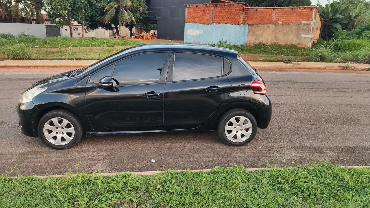 Peugeot 208 Active/active Pack 1.5 Flex 8V 5P 2014 - Foto 3