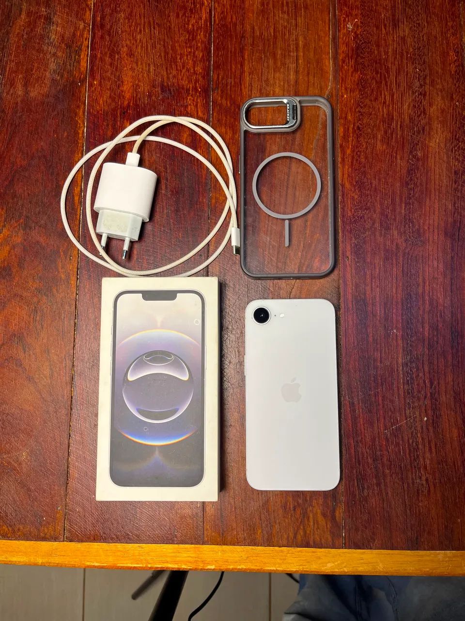 Iphone 16e  - Foto 3