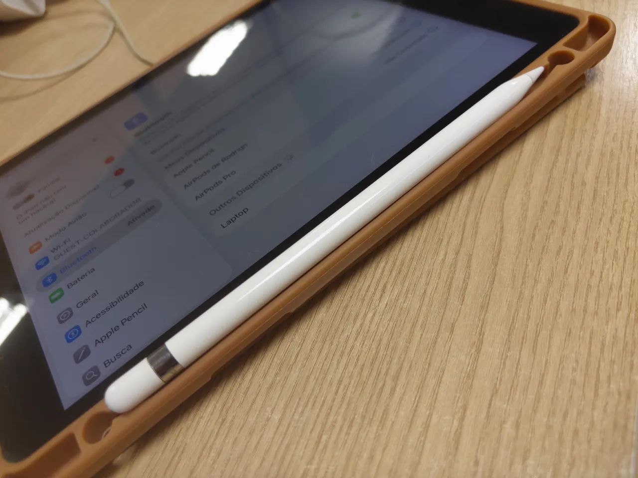 iPad 8th 32gb + Apple pencil (1ª geração) - Tablets e E-Readers