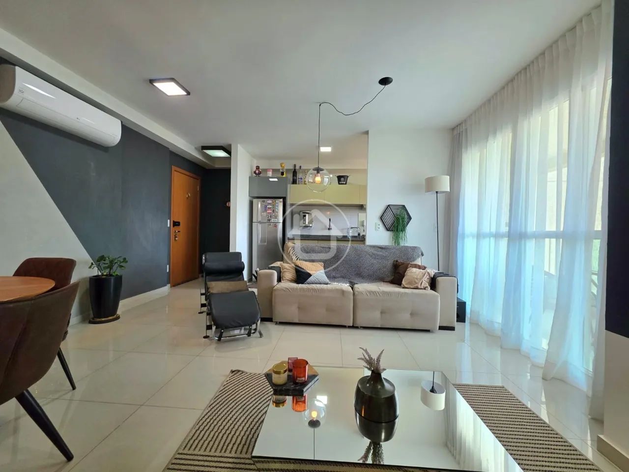 APARTAMENTO MOBILIADO NYC