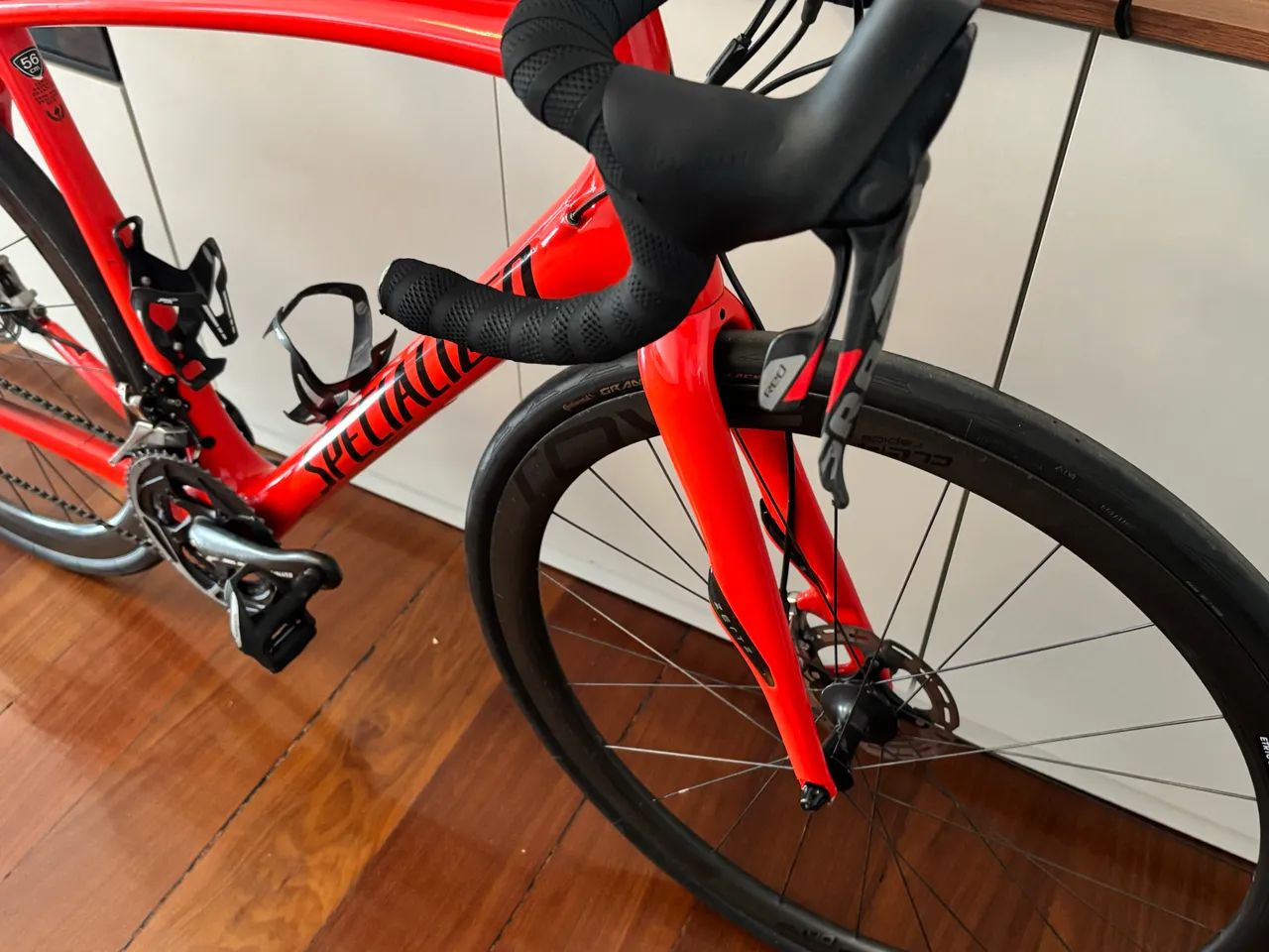 Specialized roubaix disc 