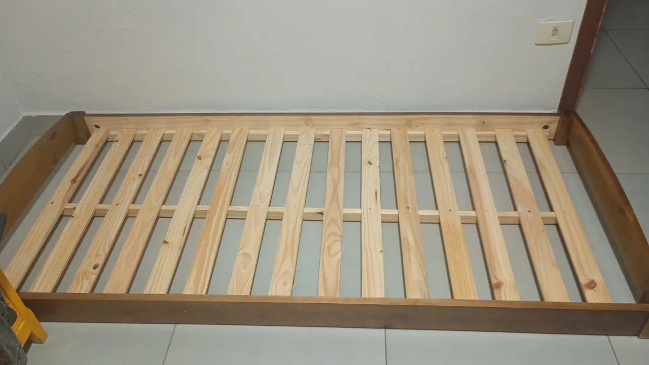 Cama solteiro Tokinho