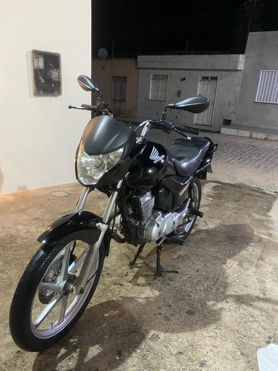 Titan 150 - Foto 3