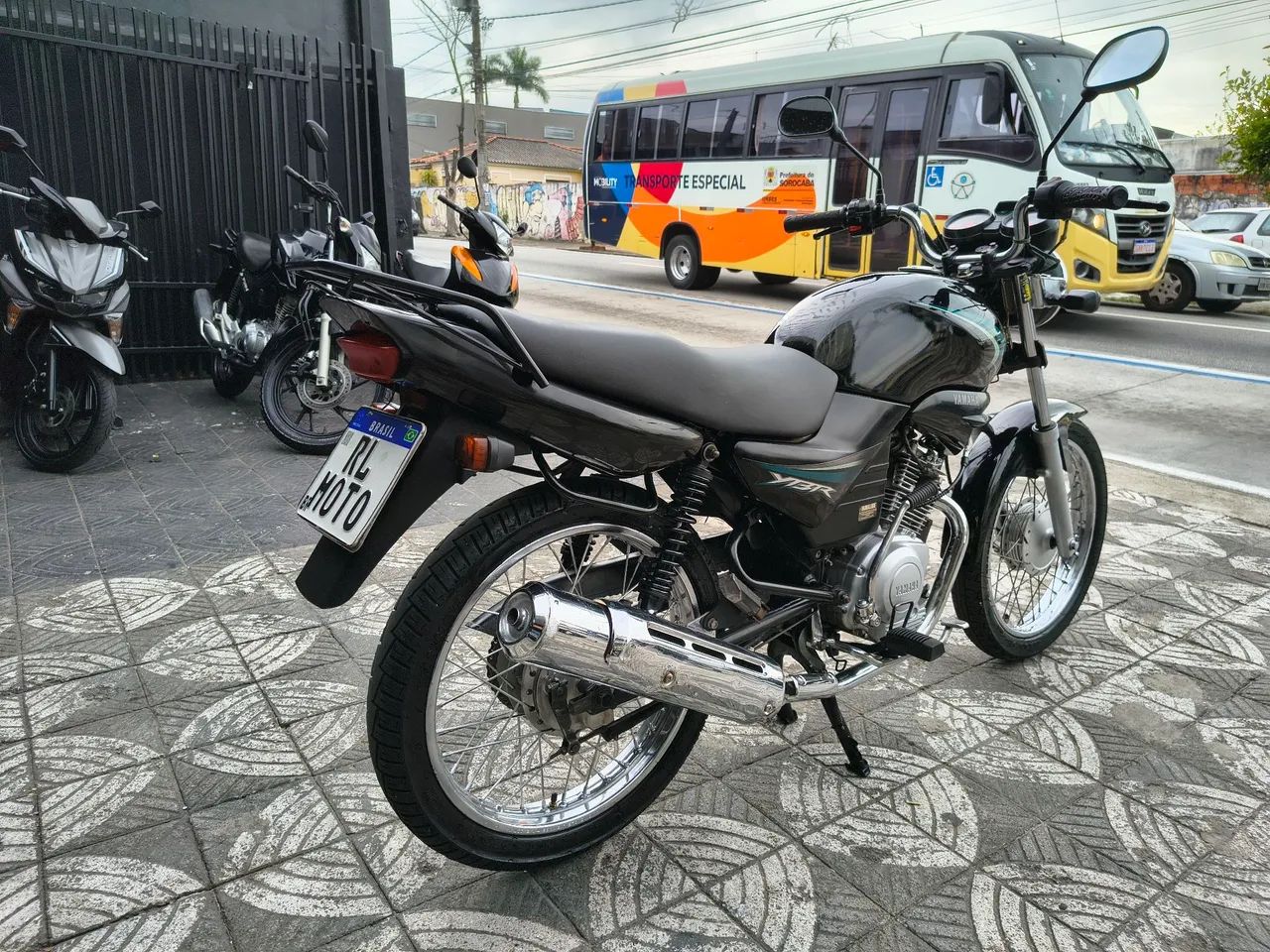 YBR 125 k 2008 - Foto 4