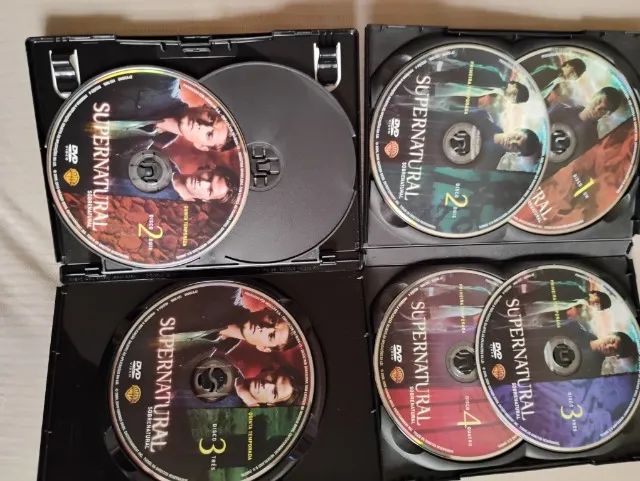 DVDS SÉRIE SUPERNATURAL  - Foto 3