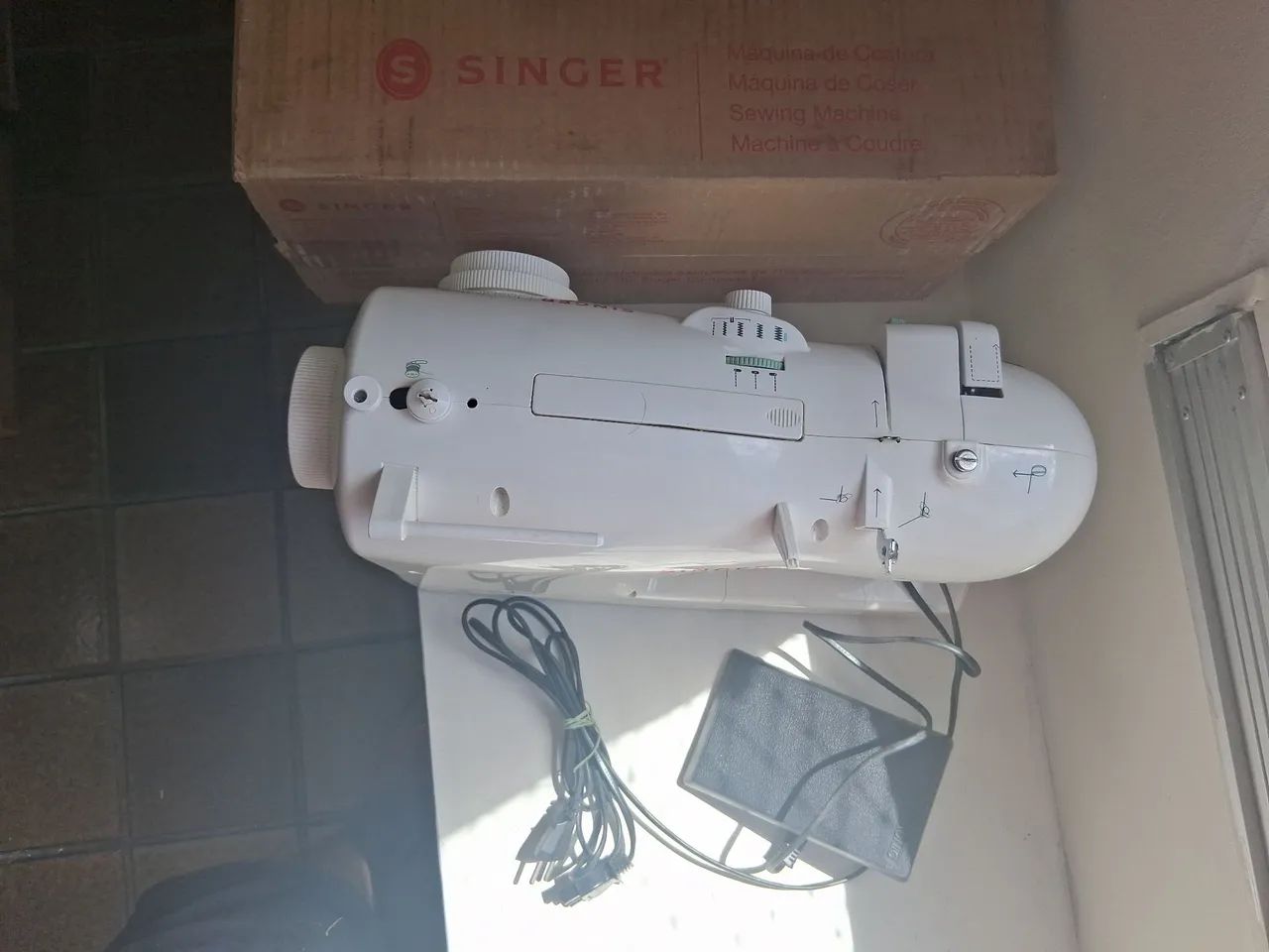 Máquina de Costura Singer Inspiration  Portátil  - Foto 5