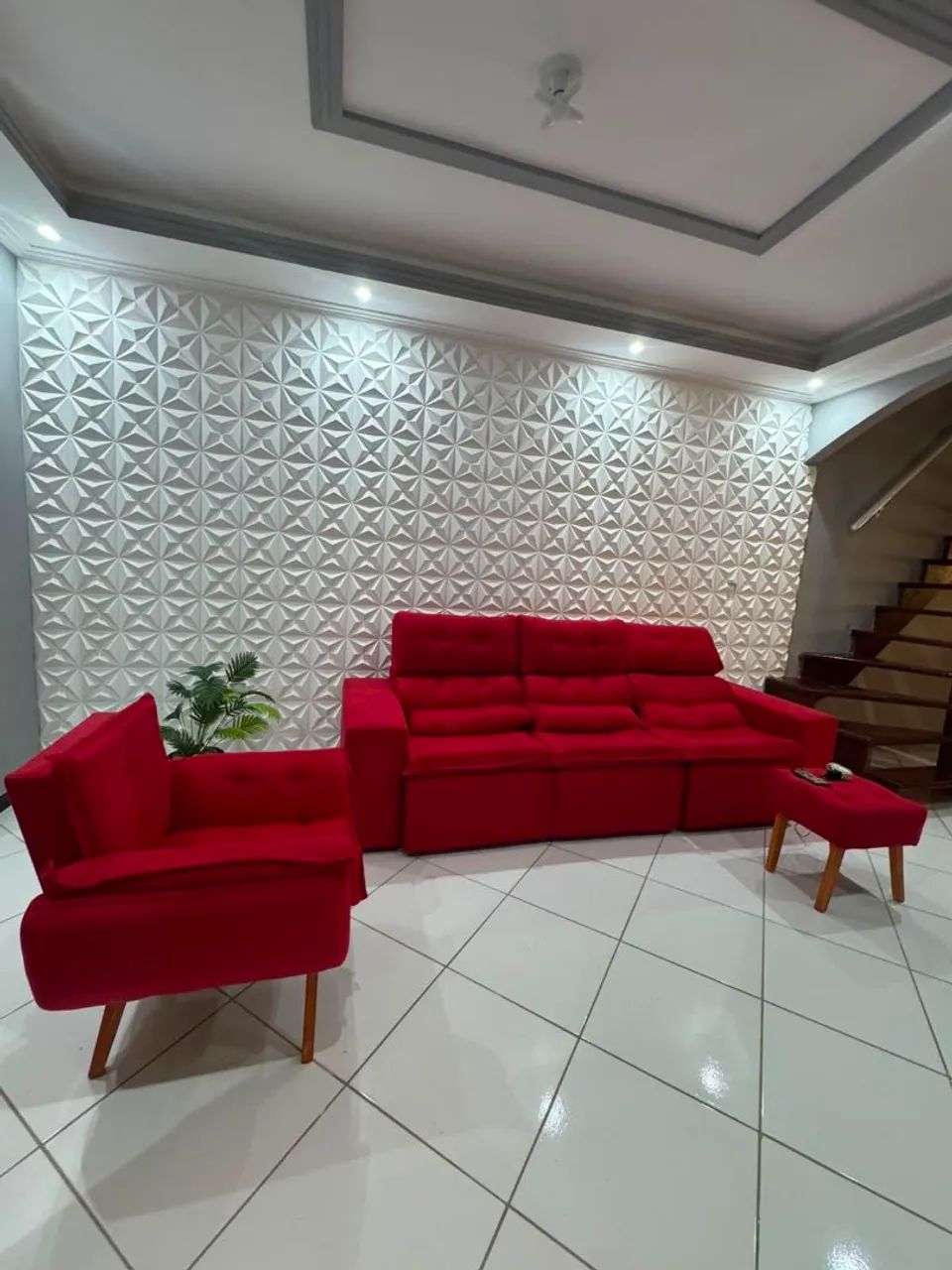 alugo casa em unamar