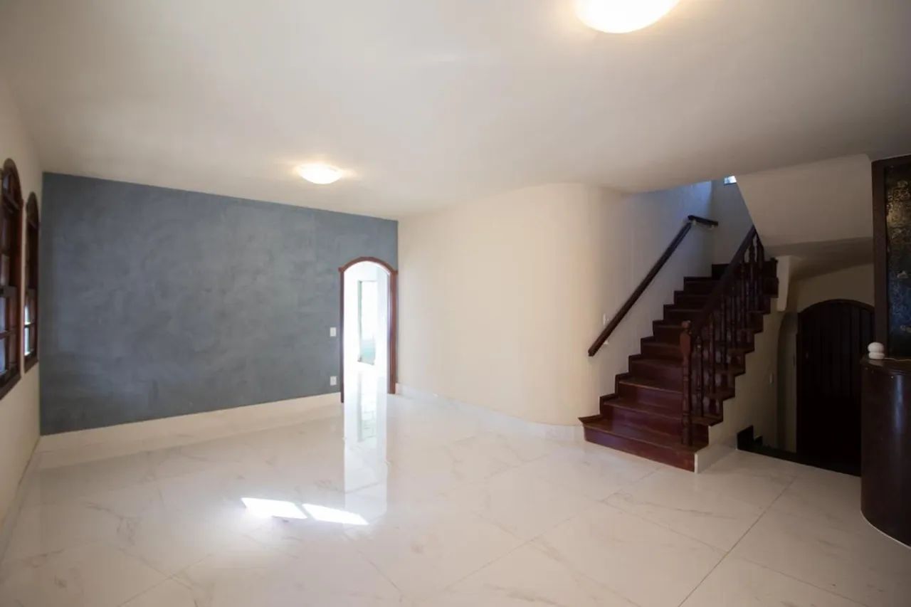 Casa à Venda - Ouro Preto, 6 Quartos, 700 m2 - Foto 4