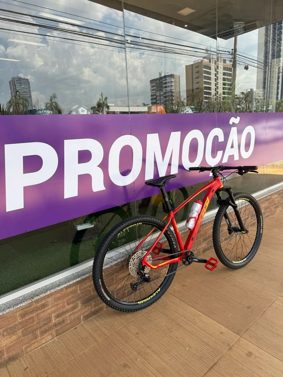 Bicicleta OGGI 7.3 toda deore