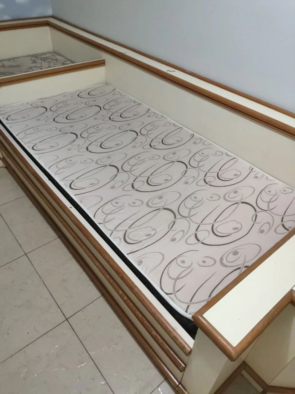 2 colchões de solteiro